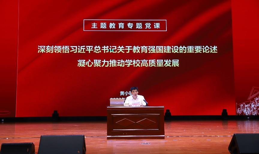 57496f48a1e0522de5c00f3bead15d4